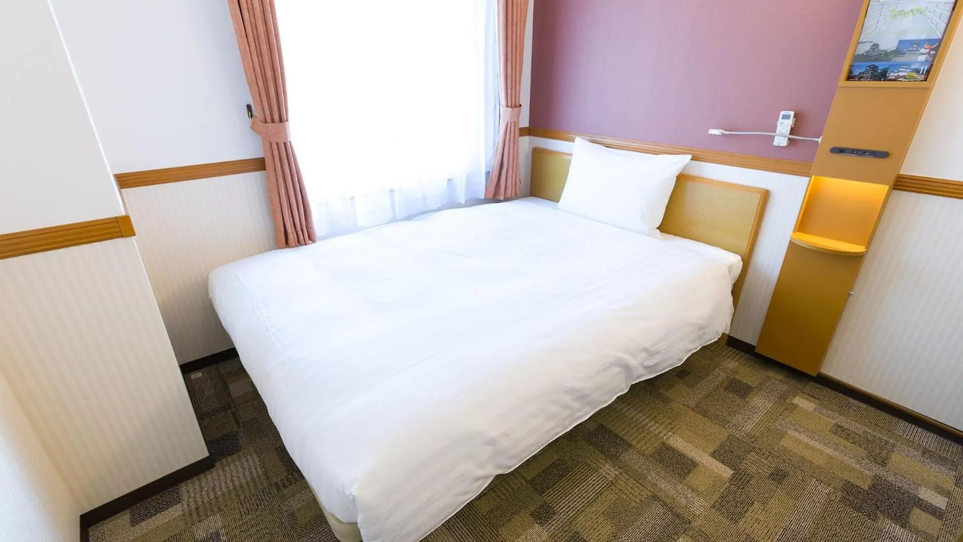 Toyoko Inn Osaka Umeda Nakatsu No.1 3*,  Japan