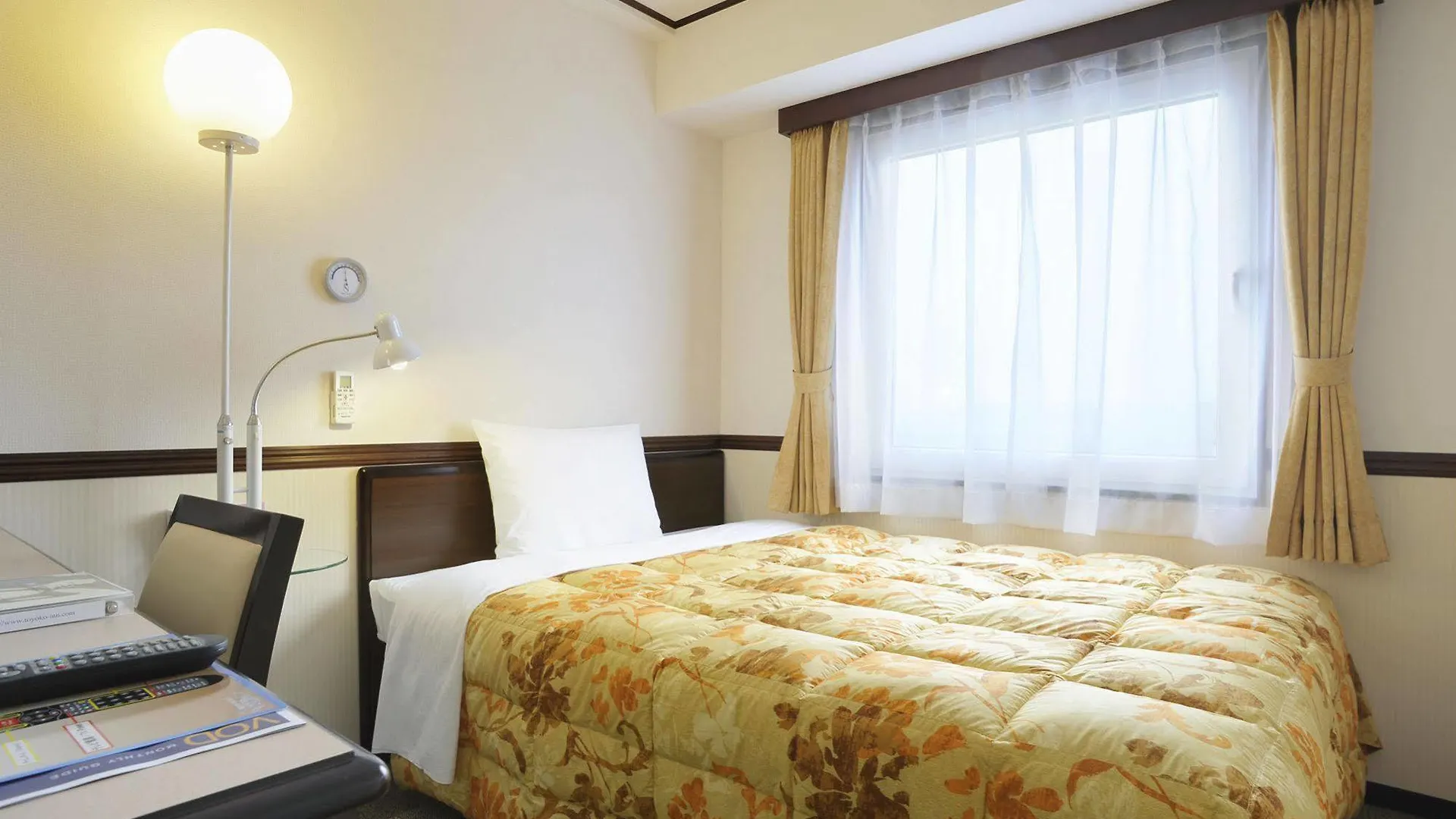 Toyoko Inn Osaka Umeda Nakatsu No.1 3*,