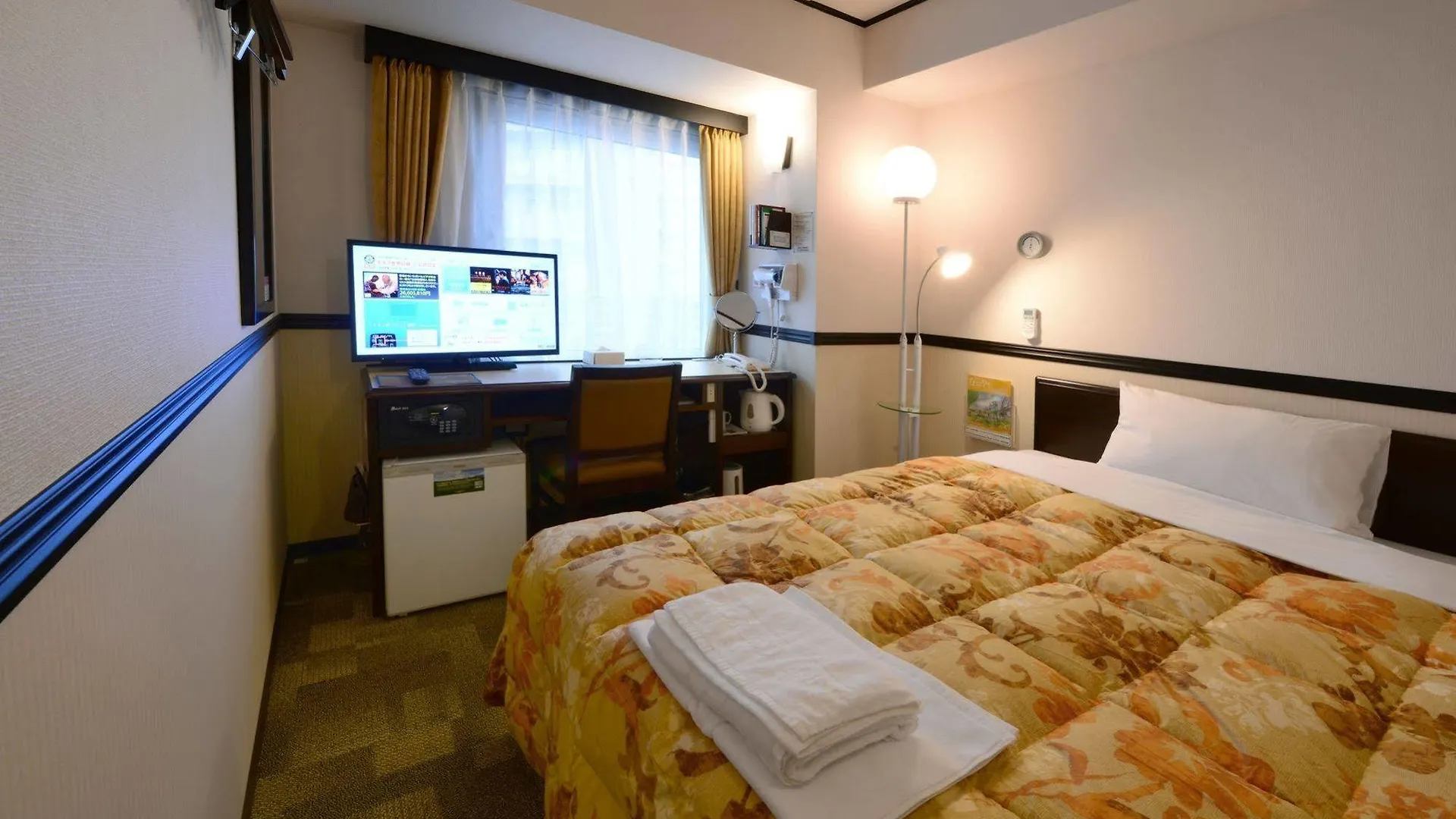 Toyoko Inn Osaka Umeda Nakatsu No.1 Hotel